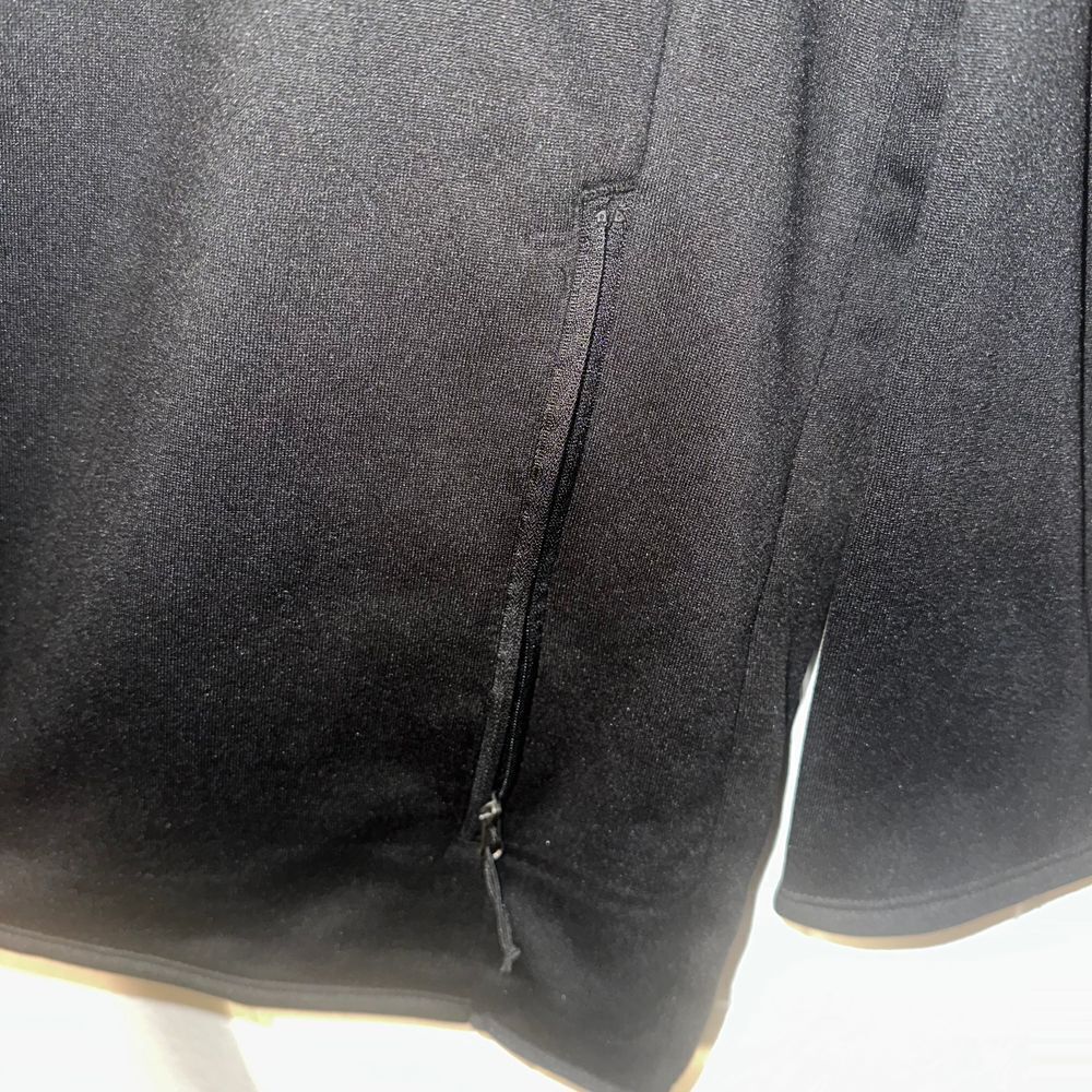 Universal Studios Black Quarter-Zip Sweatshirt Mens Size XXL Zipper Pockets Soft - Picture 7 of 7